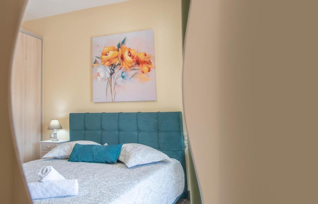 Tina'S Suite By "Elite" Plános Zewnętrze zdjęcie
